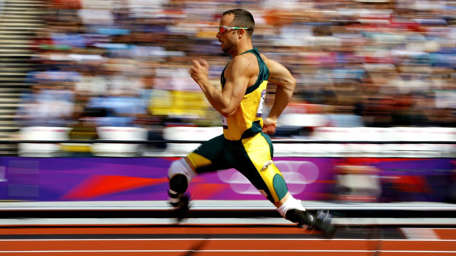 凯恩重返赛场，重要助攻首场状态出色，RNG观众沸腾！气势如虹延续